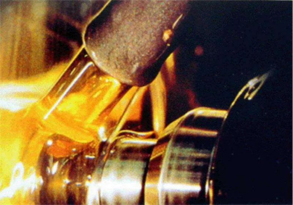 【金属加工】台风雨天，切削液该如何储存？