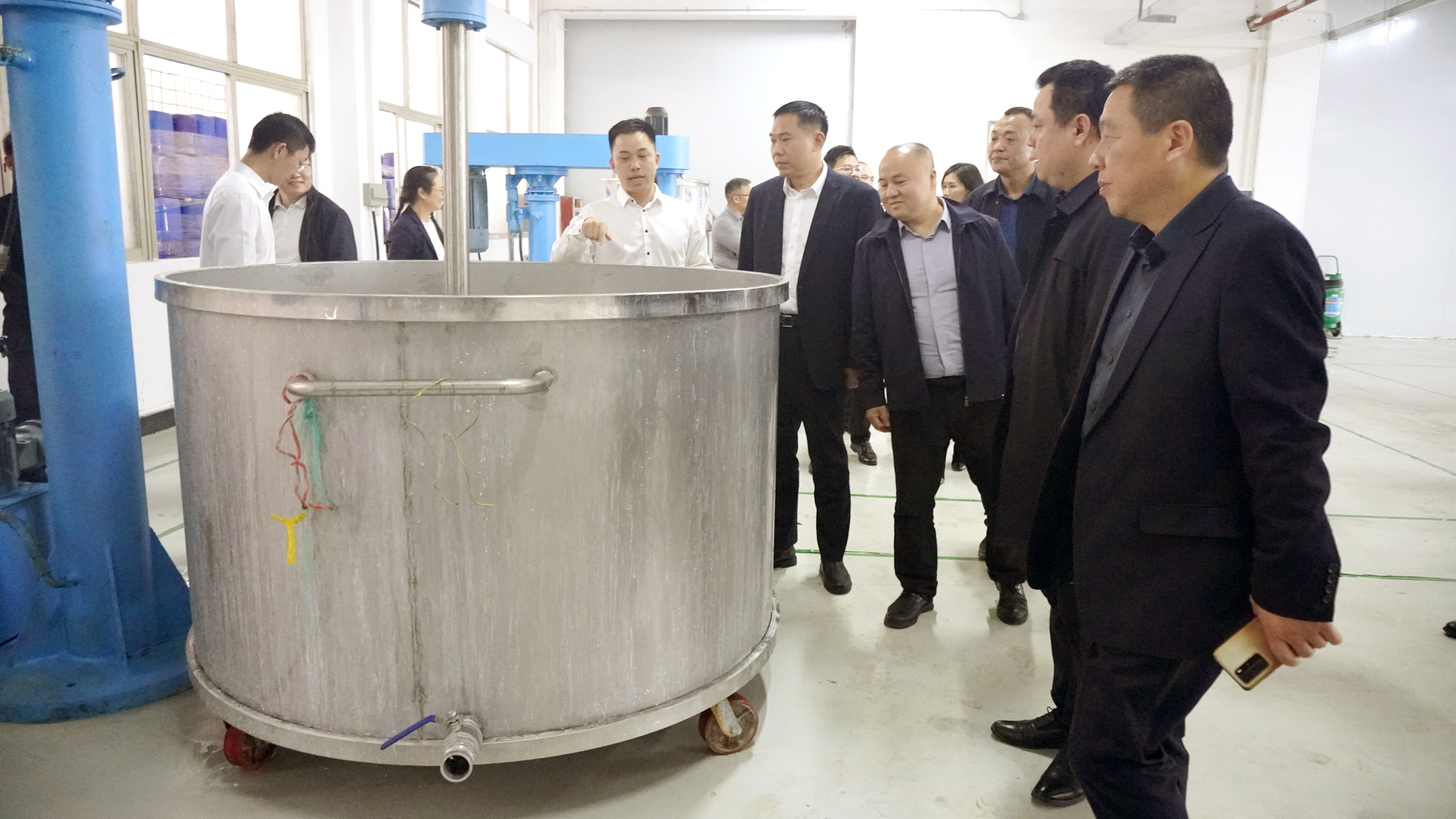 db1d59e994e873f5d05eaf27babd39d5.jpg db1d59e994e873f5d05eaf27babd39d5.jpg